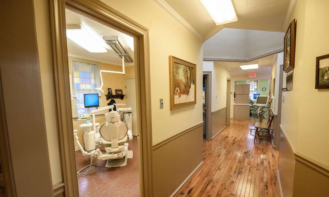 train station dental office